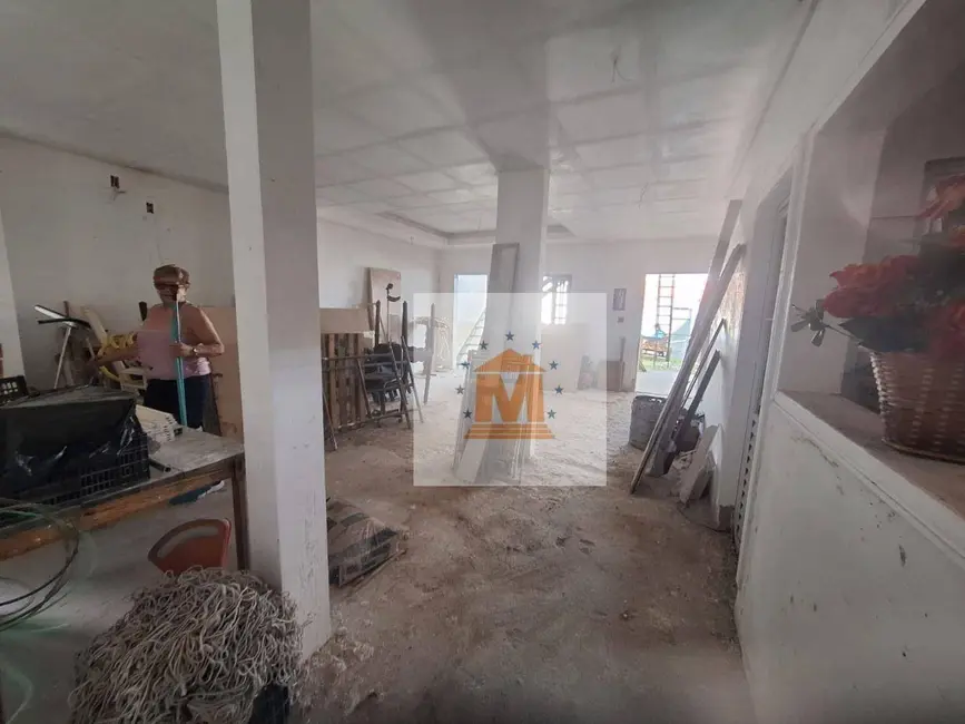 Foto 1 de Sobrado com 2 quartos à venda, 175m2 em Residencial Parque dos Sinos, Jacarei - SP