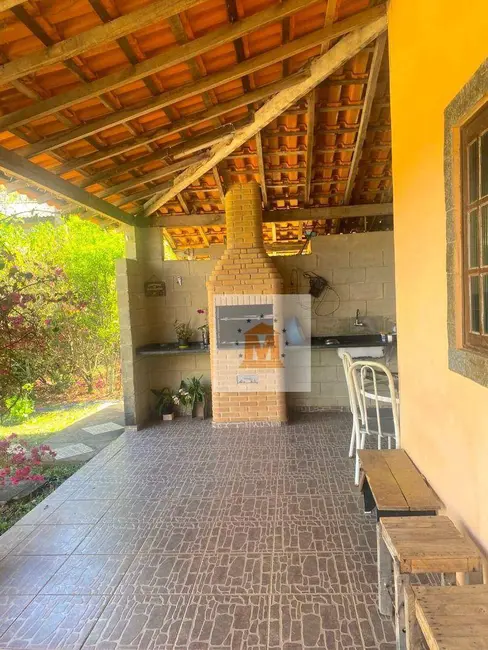 Chácara com 5 quartos à venda, 2158m2 em Veraneio Irajá, Jacarei - SP - imagem 2 Foto 2 de Chácara com 5 quartos à venda, 2158m2 em Veraneio Irajá, Jacarei - SP