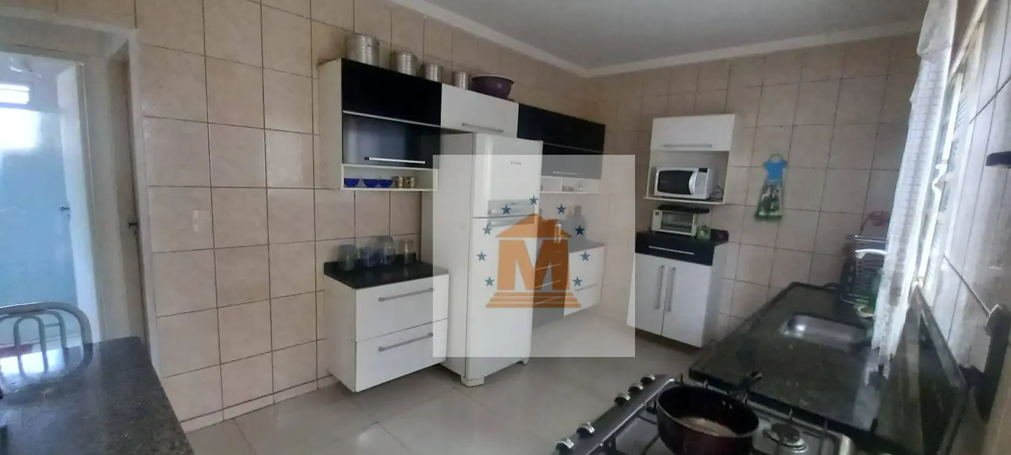 Foto 6 de Casa com 2 quartos à venda, 164m2 em Cidade Salvador, Jacarei - SP