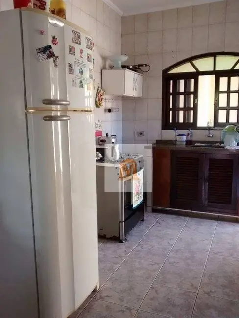 Foto 4 de Casa com 2 quartos à venda, 264m2 em Getuba, Caraguatatuba - SP