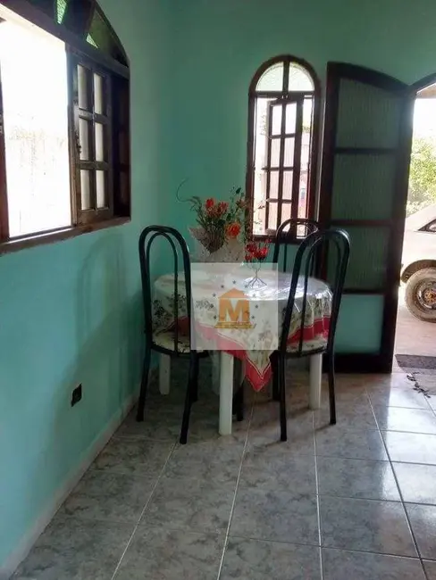 Foto 6 de Casa com 2 quartos à venda, 264m2 em Getuba, Caraguatatuba - SP