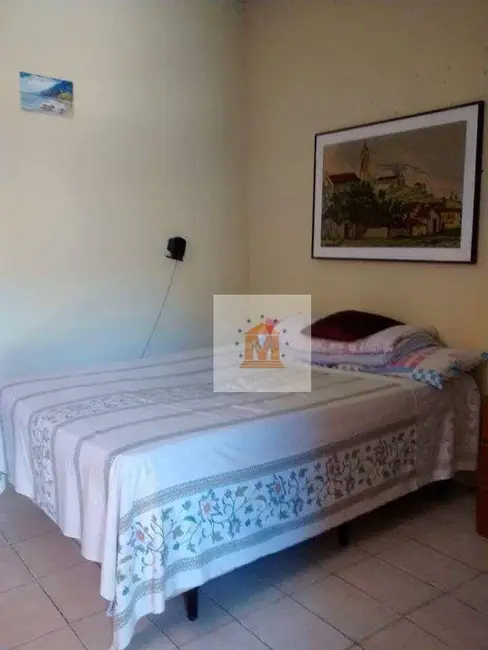 Foto 5 de Casa com 2 quartos à venda, 264m2 em Getuba, Caraguatatuba - SP