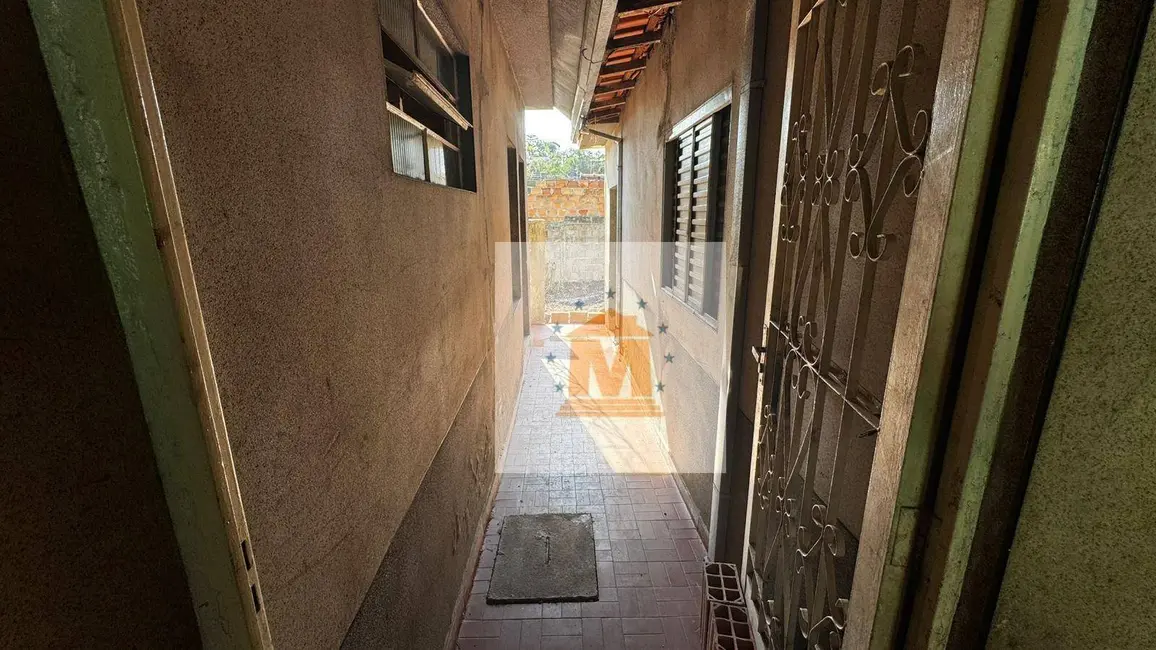Foto 5 de Casa com 2 quartos à venda, 260m2 em Cidade Nova Jacareí, Jacarei - SP