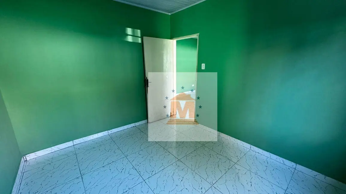 Foto 3 de Casa com 2 quartos à venda, 260m2 em Cidade Nova Jacareí, Jacarei - SP