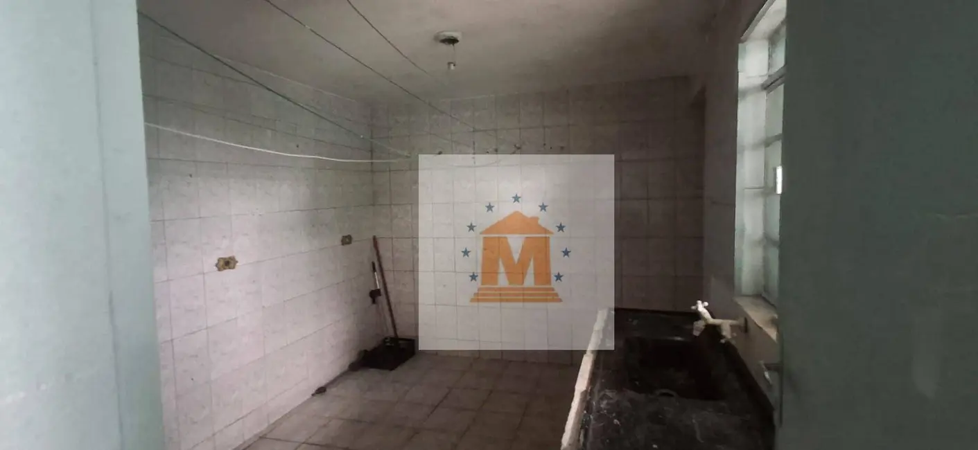 Foto 6 de Casa com 3 quartos à venda, 125m2 em Parque Santo Antônio, Jacarei - SP