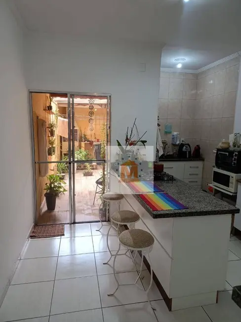 Foto 4 de Sobrado com 2 quartos à venda em Jardim Jacinto, Jacarei - SP