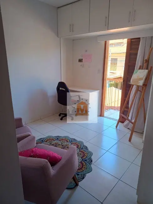 Foto 6 de Sobrado com 2 quartos à venda em Jardim Jacinto, Jacarei - SP