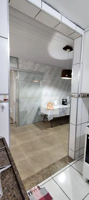 Foto 2 de Casa com 2 quartos à venda, 150m2 em Jardim Flórida, Jacarei - SP