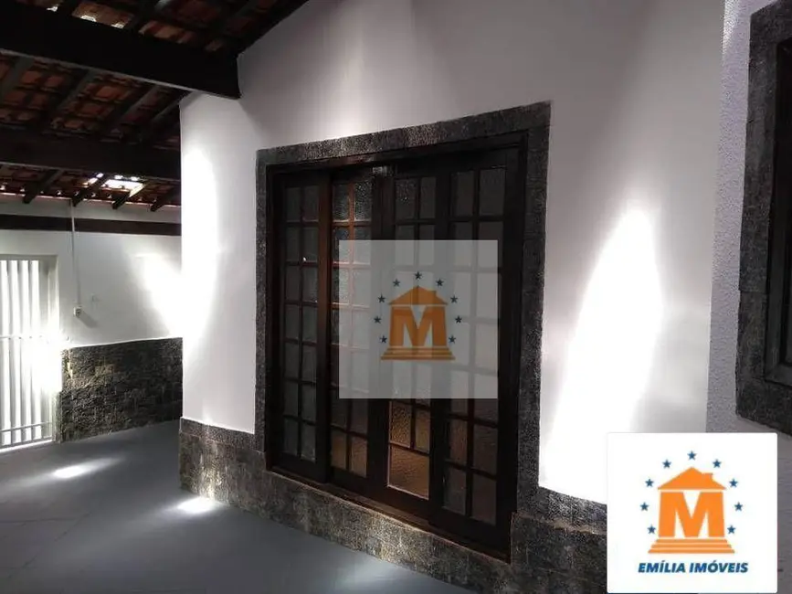 Foto 4 de Casa com 2 quartos à venda, 125m2 em Jardim Santa Marina, Jacarei - SP