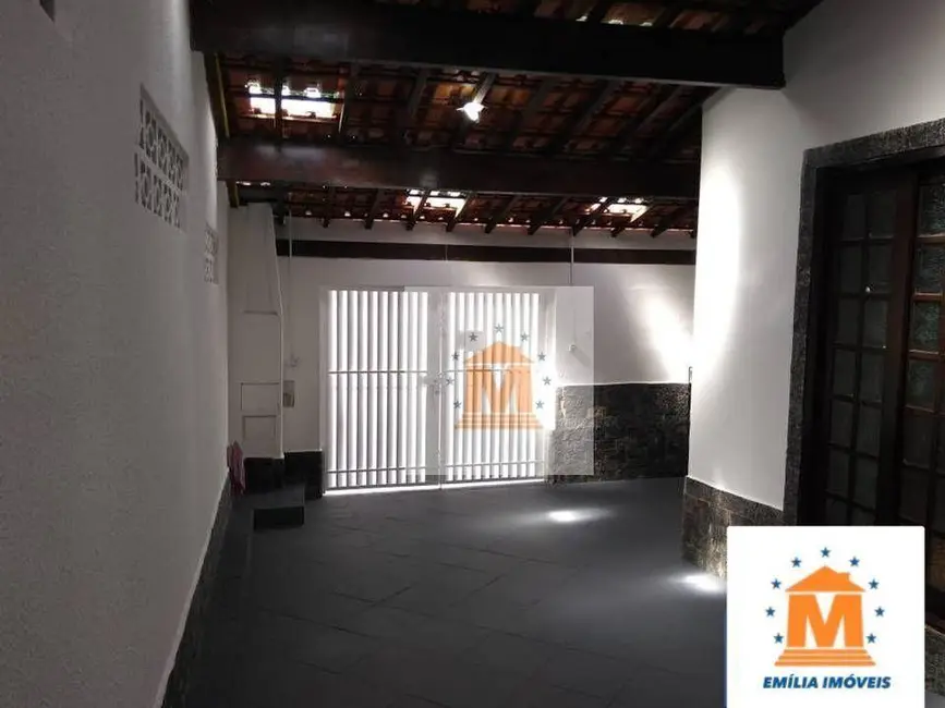 Foto 5 de Casa com 2 quartos à venda, 125m2 em Jardim Santa Marina, Jacarei - SP