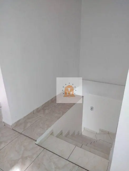 Casa com 2 quartos à venda, 125m2 em Jardim das Oliveiras, Jacarei - SP - imagem 2 Foto 2 de Casa com 2 quartos à venda, 125m2 em Jardim das Oliveiras, Jacarei - SP