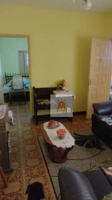 Foto 1 de Casa com 2 quartos à venda em Jardim Flórida, Jacarei - SP