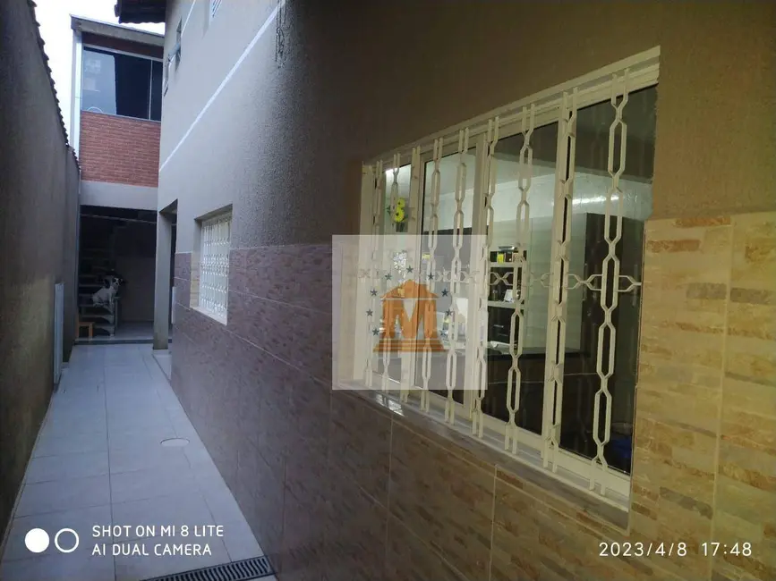 Foto 9 de Sobrado com 3 quartos à venda, 200m2 em Cidade Salvador, Jacarei - SP