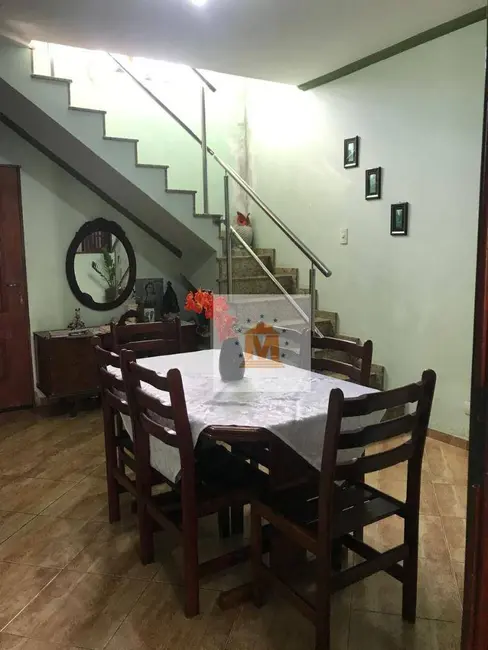 Foto 5 de Sobrado com 2 quartos à venda, 100m2 em Parque dos Príncipes, Jacarei - SP