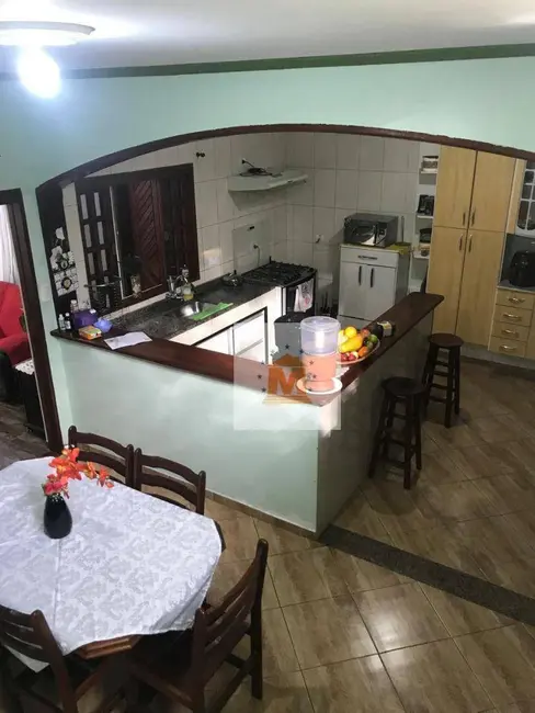 Foto 1 de Sobrado com 2 quartos à venda, 100m2 em Parque dos Príncipes, Jacarei - SP