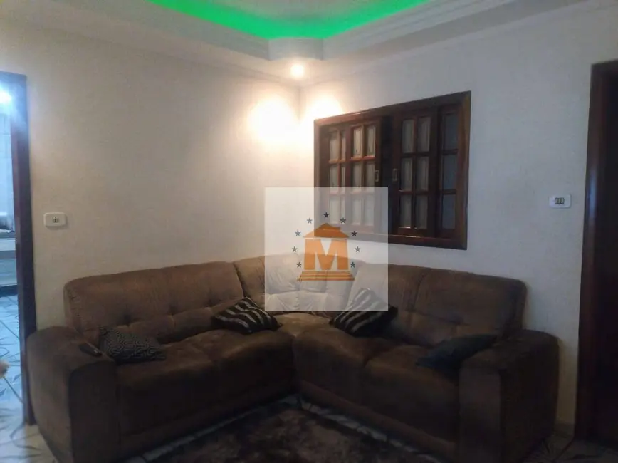 Casa com 3 quartos à venda, 125m2 em Jardim das Oliveiras, Jacarei - SP - imagem 1 Foto 1 de Casa com 3 quartos à venda, 125m2 em Jardim das Oliveiras, Jacarei - SP