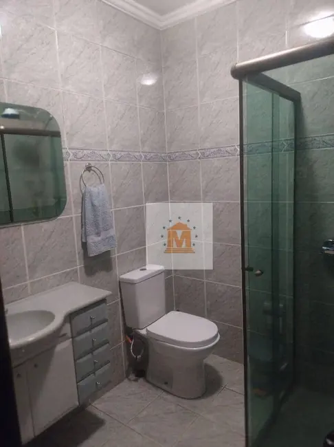 Casa com 3 quartos à venda, 125m2 em Jardim das Oliveiras, Jacarei - SP - imagem 9 Foto 9 de Casa com 3 quartos à venda, 125m2 em Jardim das Oliveiras, Jacarei - SP