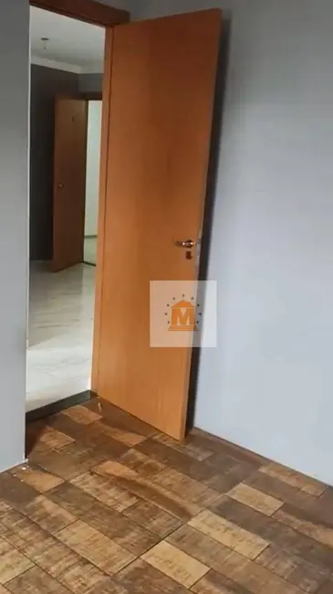 Foto 2 de Apartamento com 2 quartos à venda, 42m2 em Vila Nova Aliança, Jacarei - SP