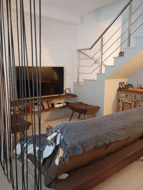 Foto 1 de Sobrado com 2 quartos à venda, 104m2 em Jardim Primavera, Jacarei - SP