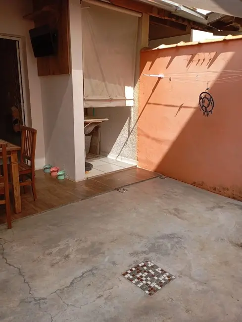 Foto 3 de Sobrado com 2 quartos à venda, 104m2 em Jardim Primavera, Jacarei - SP