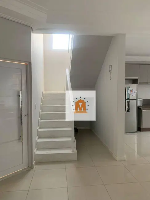 Foto 6 de Casa de Condomínio com 3 quartos à venda, 270m2 em Bandeira Branca, Jacarei - SP