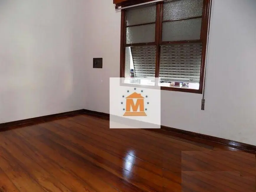 Foto 6 de Casa com 3 quartos à venda, 483m2 em Centro, Jacarei - SP