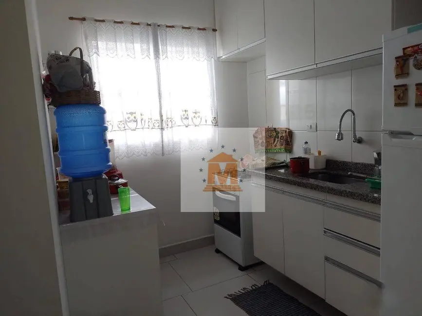 Casa com 2 quartos à venda, 150m2 em Vila Formosa, Jacarei - SP - imagem 4 Foto 4 de Casa com 2 quartos à venda, 150m2 em Vila Formosa, Jacarei - SP