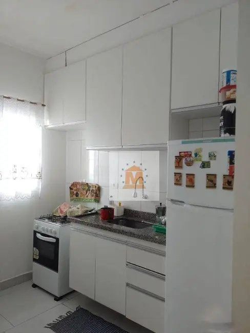 Casa com 2 quartos à venda, 150m2 em Vila Formosa, Jacarei - SP - imagem 6 Foto 6 de Casa com 2 quartos à venda, 150m2 em Vila Formosa, Jacarei - SP