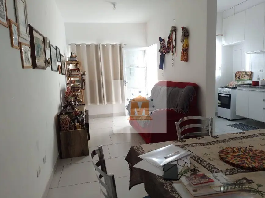 Casa com 2 quartos à venda, 150m2 em Vila Formosa, Jacarei - SP - imagem 1 Foto 1 de Casa com 2 quartos à venda, 150m2 em Vila Formosa, Jacarei - SP