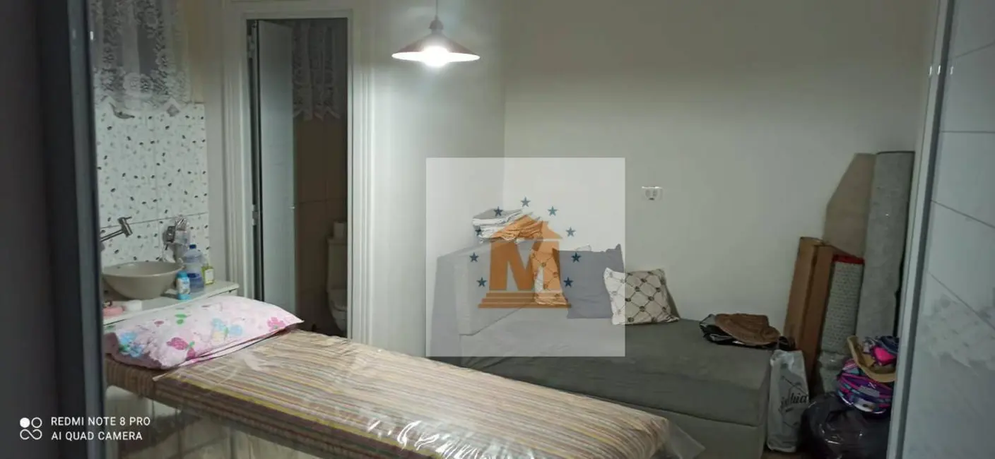 Sobrado com 2 quartos à venda, 105m2 em São João, Jacarei - SP - imagem 4 Foto 4 de Sobrado com 2 quartos à venda, 105m2 em São João, Jacarei - SP