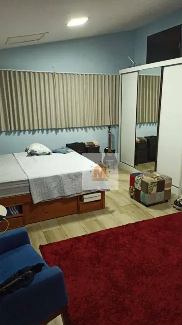 Sobrado com 2 quartos à venda, 105m2 em São João, Jacarei - SP - imagem 7 Foto 7 de Sobrado com 2 quartos à venda, 105m2 em São João, Jacarei - SP