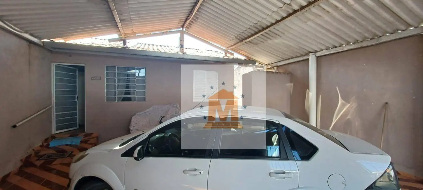 Foto 8 de Casa com 2 quartos à venda, 200m2 em Conjunto São Benedito, Jacarei - SP