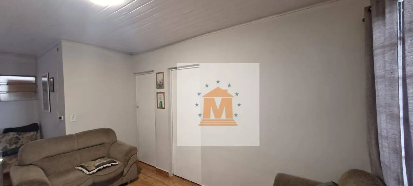 Foto 9 de Casa com 2 quartos à venda, 200m2 em Conjunto São Benedito, Jacarei - SP