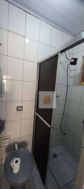 Foto 5 de Casa com 2 quartos à venda, 200m2 em Conjunto São Benedito, Jacarei - SP