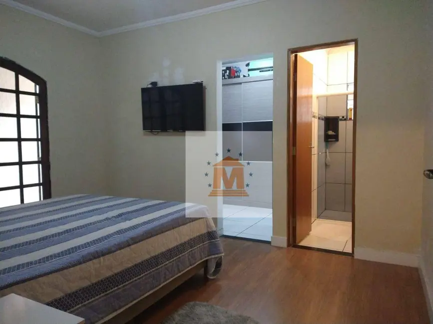 Casa com 2 quartos à venda, 162m2 em Jardim Santa Marina, Jacarei - SP - imagem 4 Foto 4 de Casa com 2 quartos à venda, 162m2 em Jardim Santa Marina, Jacarei - SP