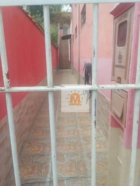 Foto 2 de Sobrado com 2 quartos à venda, 137m2 em Parque Imperial, Jacarei - SP