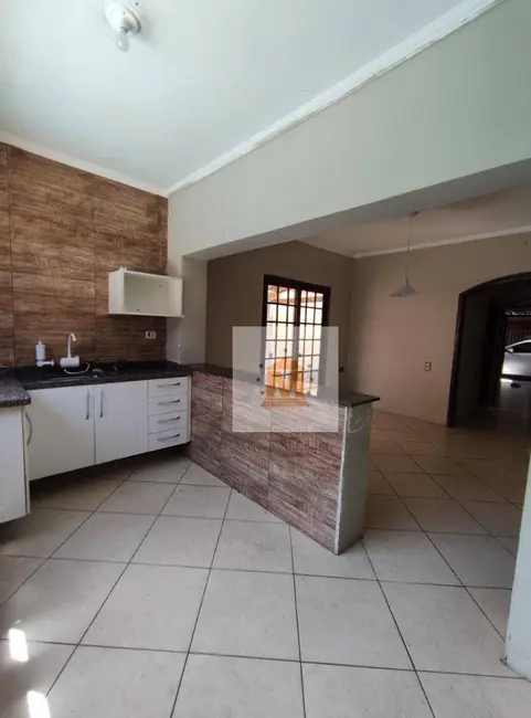 Casa com 3 quartos à venda, 250m2 em Jardim do Vale, Jacarei - SP - imagem 7 Foto 7 de Casa com 3 quartos à venda, 250m2 em Jardim do Vale, Jacarei - SP