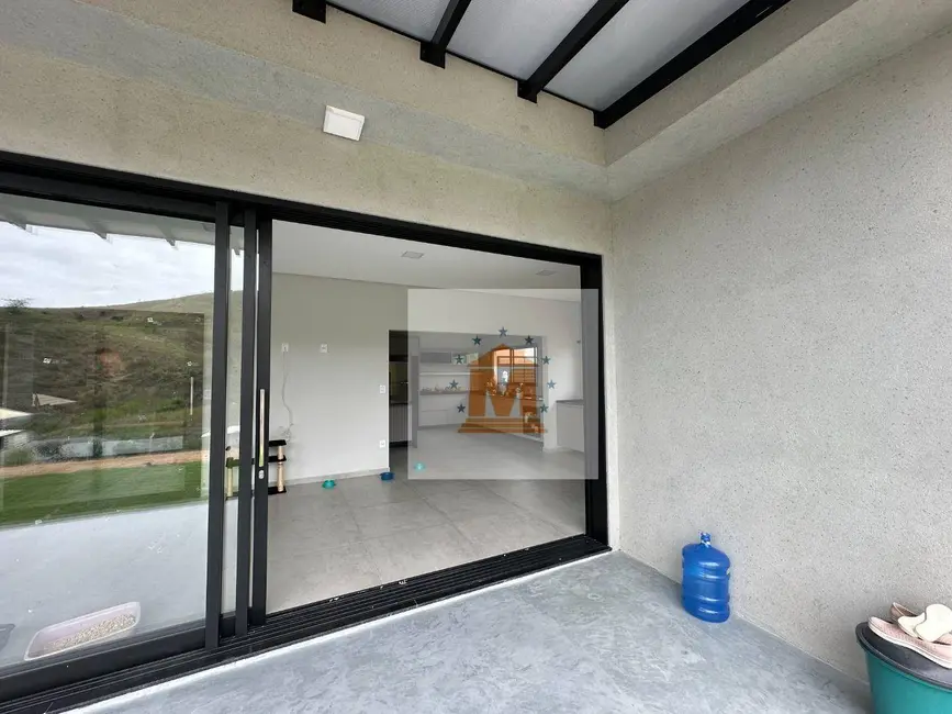 Foto 5 de Casa de Condomínio com 3 quartos à venda, 1700m2 em Condomínio Parque Vale dos Lagos, Jacarei - SP