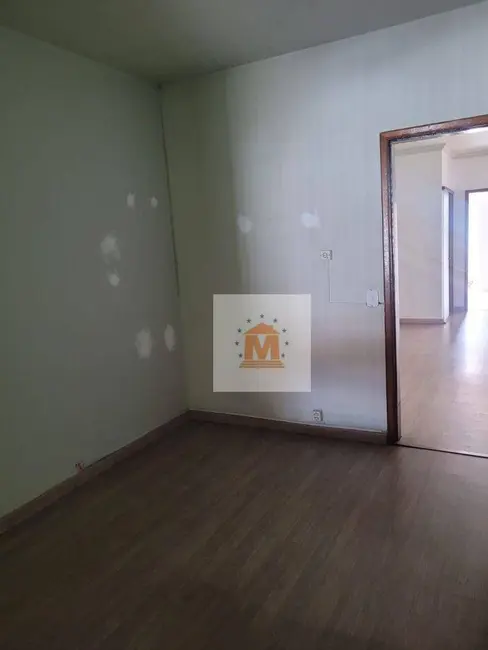 Foto 8 de Casa com 2 quartos à venda em Vila Nova Aliança, Jacarei - SP