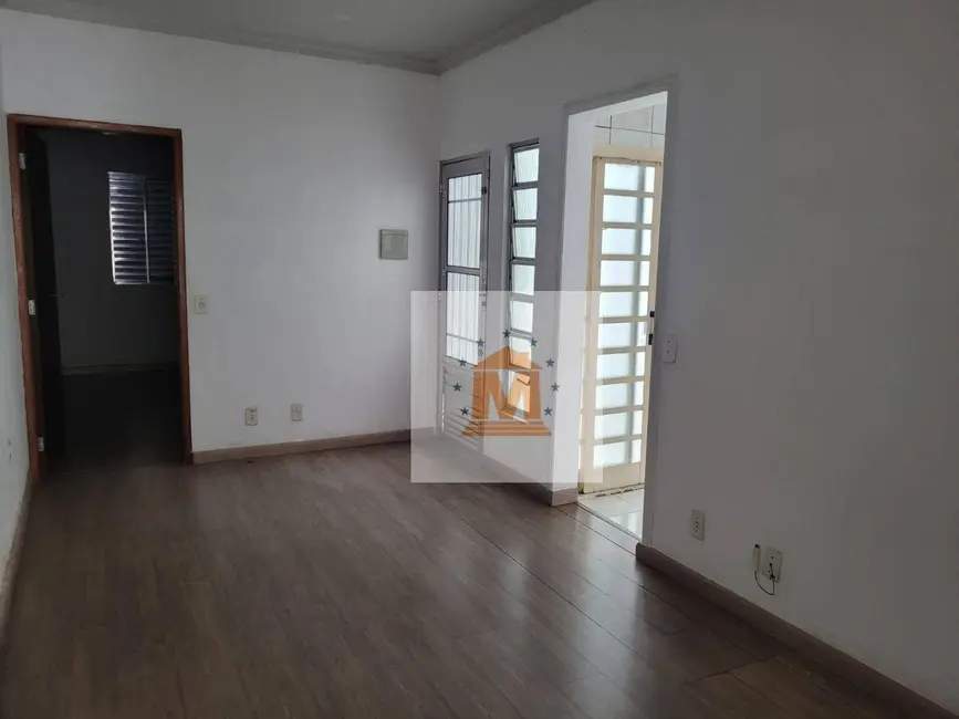Foto 1 de Casa com 2 quartos à venda em Vila Nova Aliança, Jacarei - SP