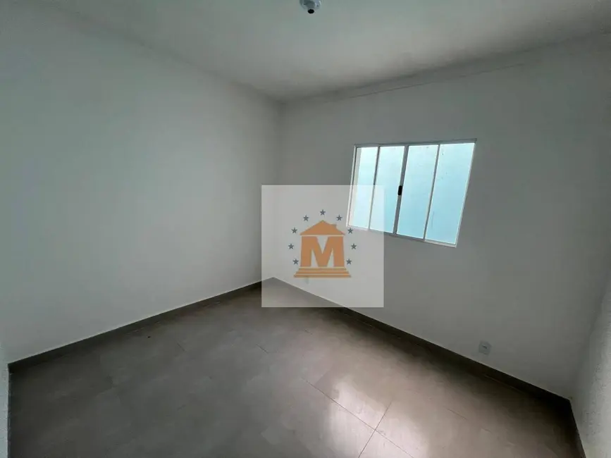 Casa com 2 quartos à venda, 180m2 em Bandeira Branca, Jacarei - SP - imagem 5 Foto 5 de Casa com 2 quartos à venda, 180m2 em Bandeira Branca, Jacarei - SP