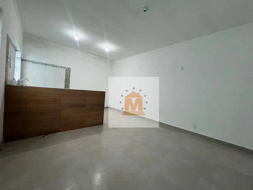 Casa com 2 quartos à venda, 180m2 em Bandeira Branca, Jacarei - SP - imagem 2 Foto 2 de Casa com 2 quartos à venda, 180m2 em Bandeira Branca, Jacarei - SP