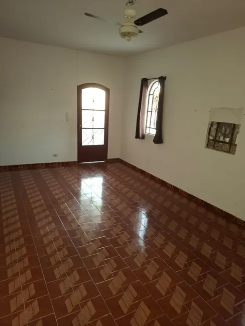 Foto 4 de Casa com 3 quartos à venda, 250m2 em Jardim do Portal, Jacarei - SP