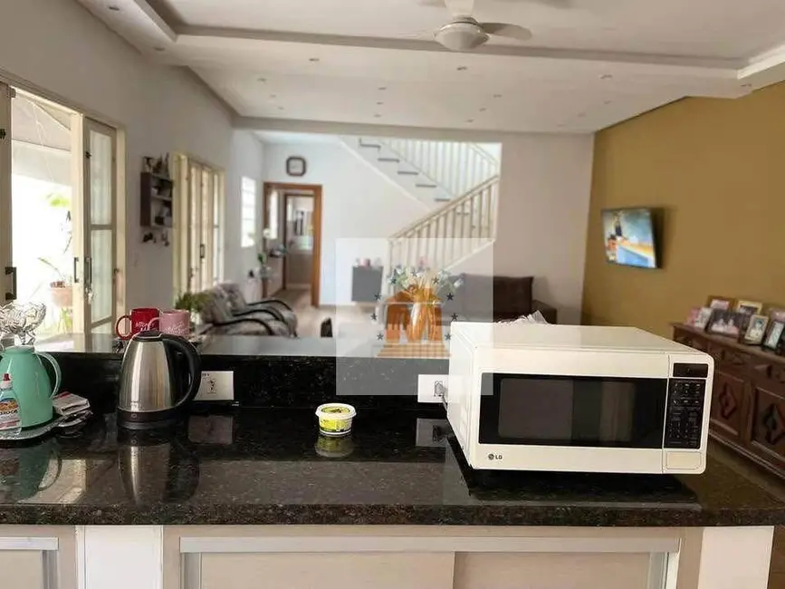 Sobrado com 3 quartos à venda, 175m2 em Residencial Parque dos Sinos, Jacarei - SP - imagem 1 Foto 1 de Sobrado com 3 quartos à venda, 175m2 em Residencial Parque dos Sinos, Jacarei - SP