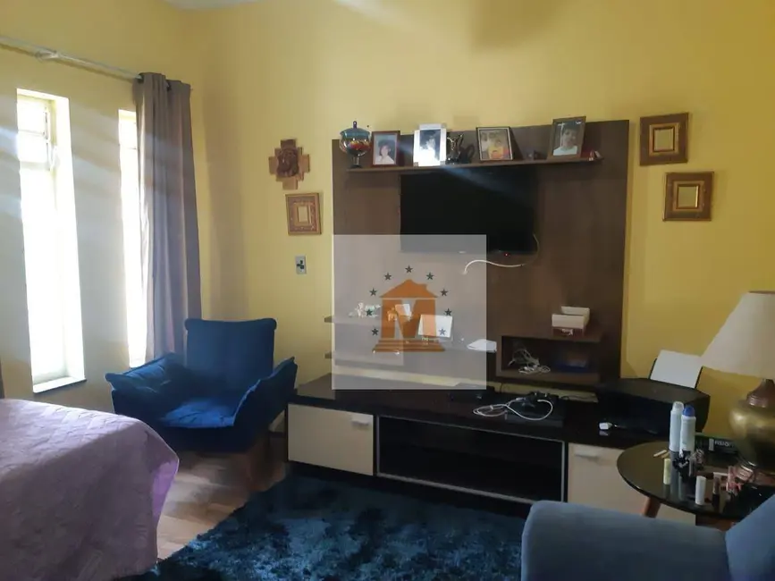 Foto 5 de Casa com 4 quartos à venda, 320m2 em Jardim Santa Maria, Jacarei - SP