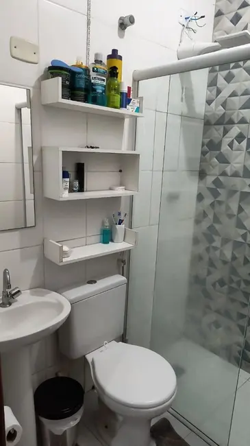 Foto 8 de Casa de Condomínio com 2 quartos à venda, 142m2 em Jardim Maria Amélia, Jacarei - SP