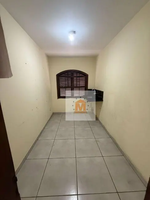 Foto 8 de Sobrado com 6 quartos à venda, 255m2 em Jardim Primavera, Jacarei - SP