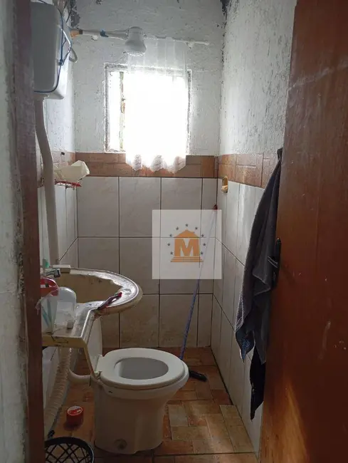 Foto 2 de Casa com 2 quartos à venda, 260m2 em Jardim Paraíso, Jacarei - SP