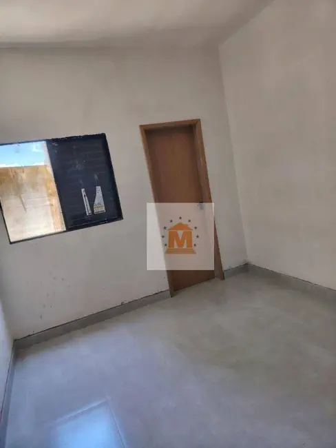 Foto 1 de Casa com 3 quartos à venda, 140m2 em Residencial Parque dos Sinos, Jacarei - SP