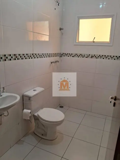 Foto 6 de Casa com 3 quartos à venda, 175m2 em Residencial Parque dos Sinos, Jacarei - SP